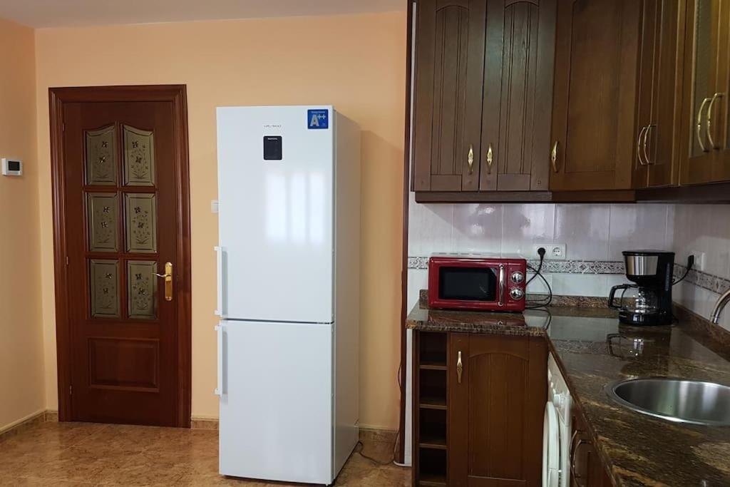 Apartamento La Casa de Elena Gijón Exterior foto