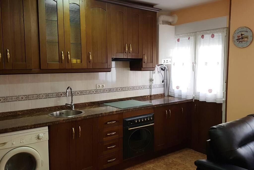 Apartamento La Casa de Elena Gijón Exterior foto